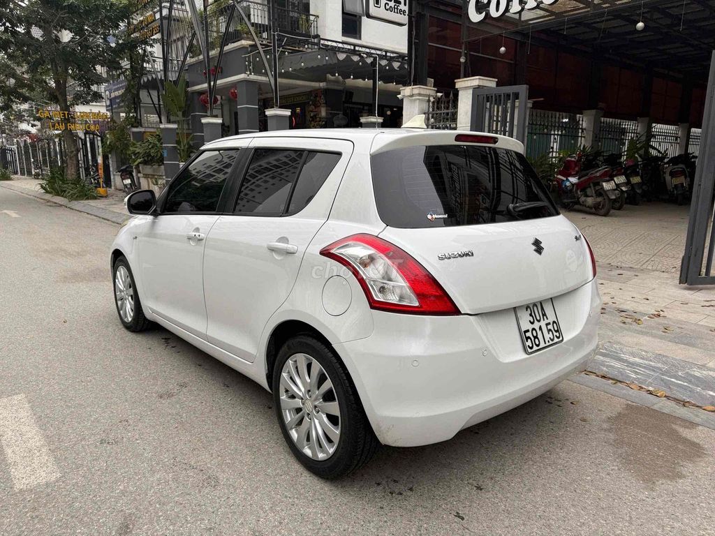 Suzuki Swift 2015 1.4 AT. Mua bán Ô tô tại Quận Bắc Từ Liêm Hà Nội được đăng bởi phan minh khoi hình 9