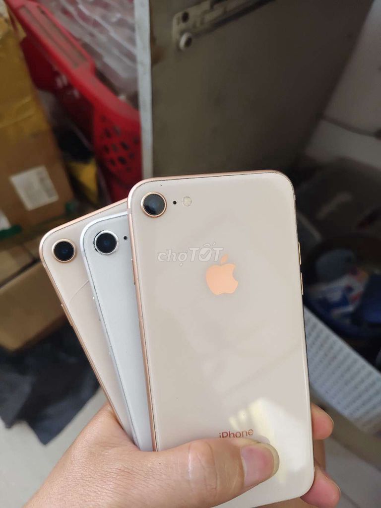 (Đà Nẵng) iPhone 8 64GB Bb zin full vân p100. Mua bán Điện thoại tại Quận Cẩm Lệ Đà Nẵng được đăng bởi Nguyễn Đức Ngà hình 1