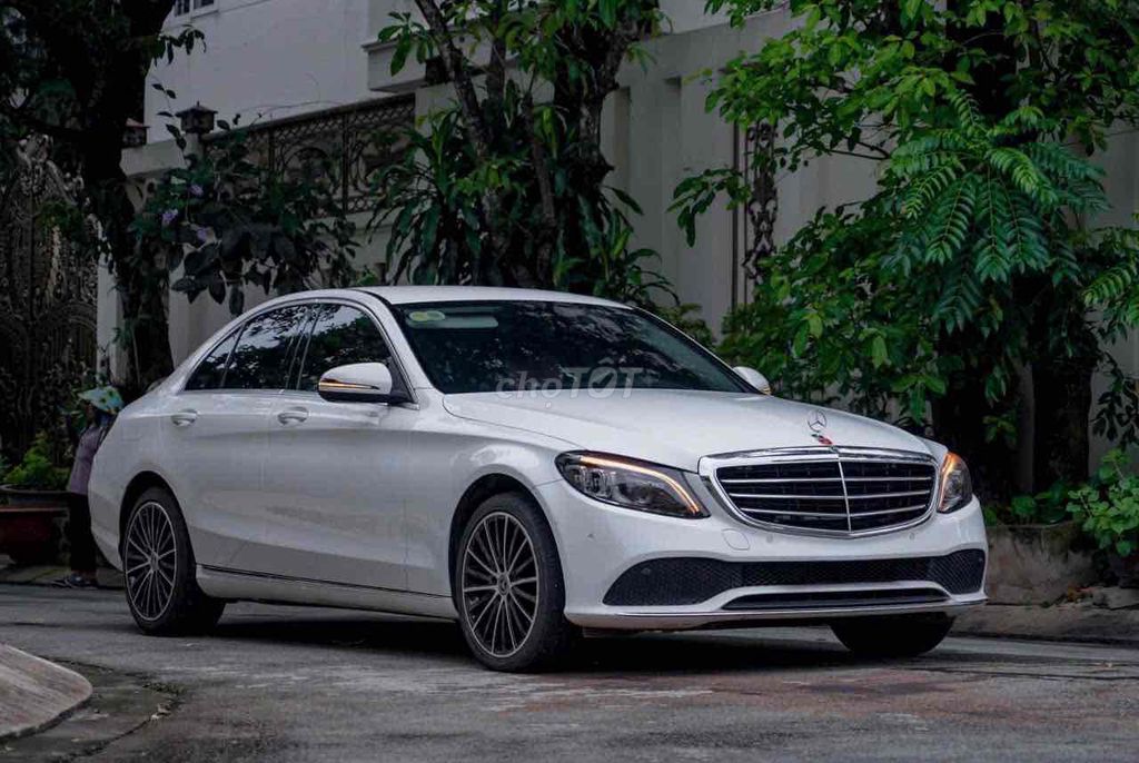 Mercedes Benz 2021 - 34000 km. Mua bán Ô tô tại Quận 7 Tp Hồ Chí Minh được đăng bởi Khánh Vi hình 8
