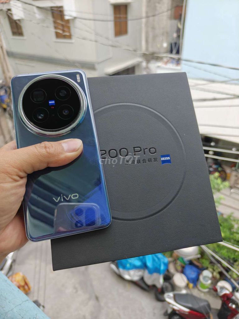 Vivo X200 Pro 12/256GB đẹp 99 pin 99 fullbox . Mua bán Điện thoại tại Quận 10 Tp Hồ Chí Minh được đăng bởi thanh liêm hình 1
