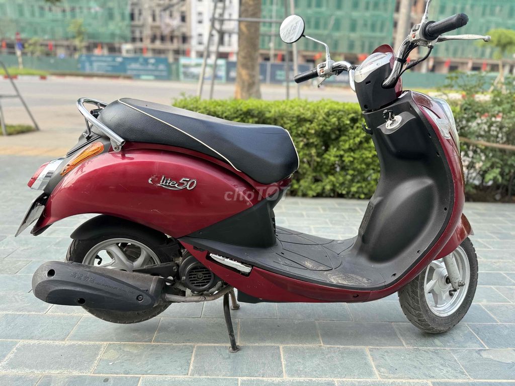 Thanh lý SYM Elit 50cc học sinh không cần bằng lái. Mua bán Xe máy tại Quận Bắc Từ Liêm Hà Nội được đăng bởi Hữu Nhuận hình 2