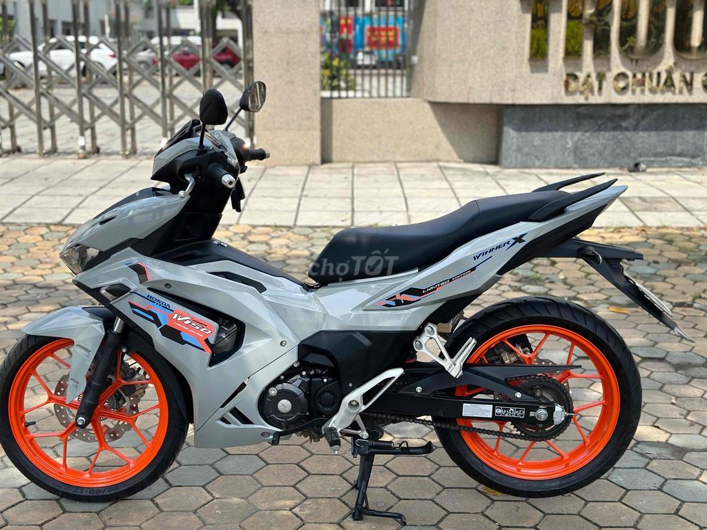 xe winer v3 abs đk 2023 mới 99%. Mua bán Xe máy tại Quận Nam Từ Liêm Hà Nội được đăng bởi cửa hàng xe máy yến thắng  hình 5