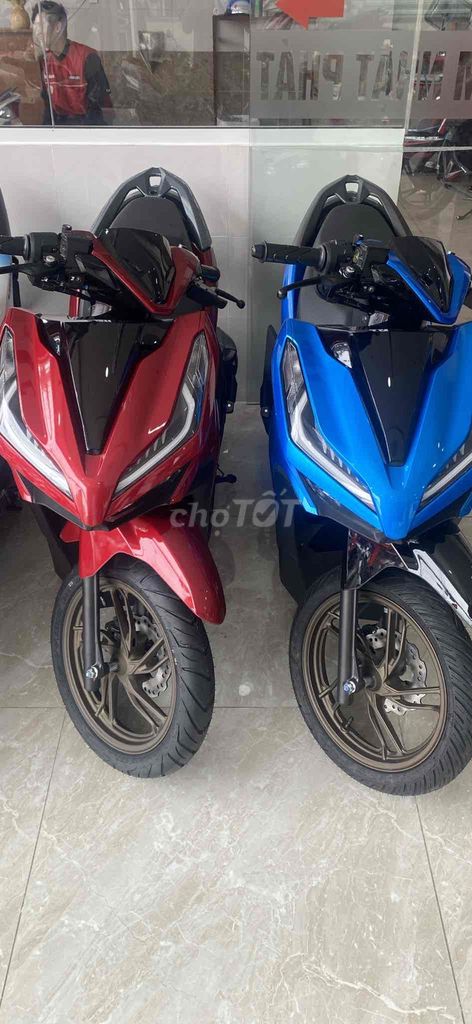 Honđa varrio trả góp không cần trả trước. Mua bán Xe máy tại Thành phố Thuận An Bình Dương được đăng bởi Xe máy trả góp bình dương  hình 4