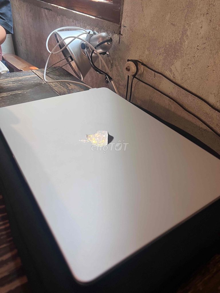 Apple MacBook Air M4 13 inch 256GB Mới. Mua bán Laptop tại Thành phố Thủ Dầu Một Bình Dương được đăng bởi Tuấn hình 1