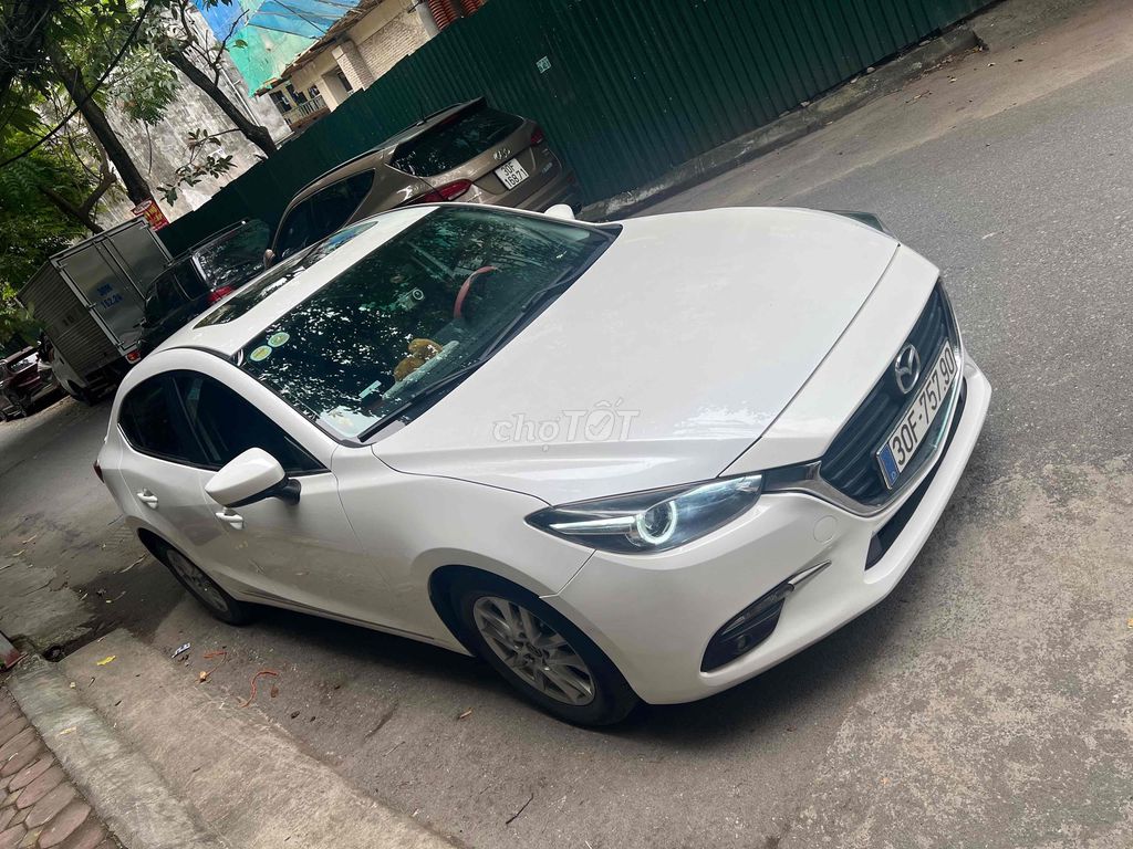 Mazda 3 FL 1.5 2019 Белая 61787 км