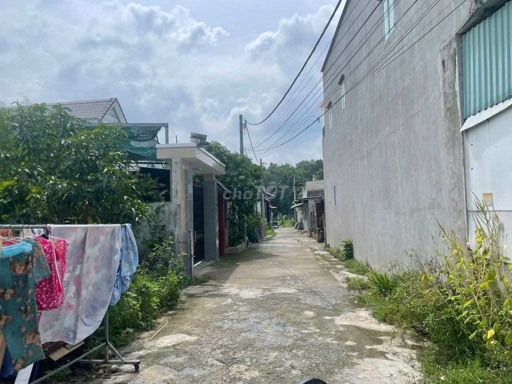 CẦN BÁN ĐẤT 200M2 , SÔNG LU, CỦ CHI