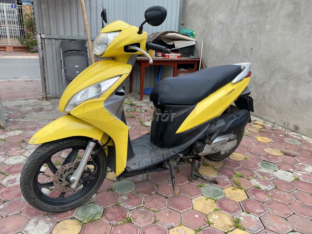 Vision Vàng, máy khỏe bốc cho anh em đi làm đi chợ. Mua bán Xe máy tại Quận Hải An Hải Phòng được đăng bởi Phong Nguyễn Hữu hình 3