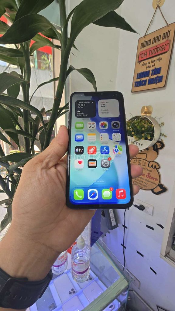 Apple iPhone 11 Pro Max 64GB Xám Cũ Không Face ID. Mua bán Điện thoại tại Quận Hoàng Mai Hà Nội được đăng bởi Duy  hao hình 1