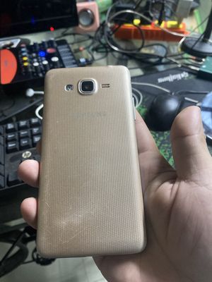 Sam Sung J4 Vàng ánh Kim. Mua bán Điện thoại tại Quận Bình Thạnh Tp Hồ Chí Minh được đăng bởi Lộc Nguyễn Hữu