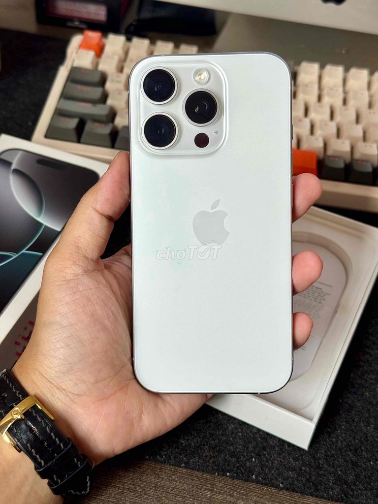 Apple iPhone 16 Pro 128GB vietnam. Mua bán Điện thoại tại Quận Bình Thuỷ Cần Thơ được đăng bởi Nguyễn Thanh Toàn hình 1