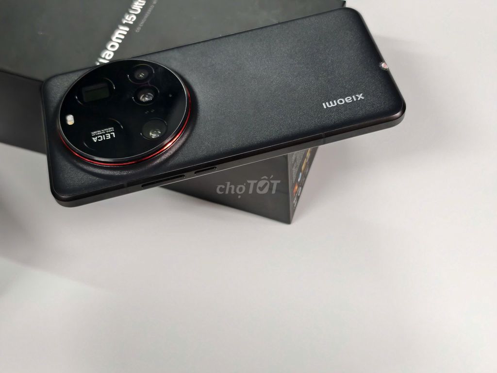 Xiaomi 15 Ultra 256GB Đen. Mua bán Điện thoại tại Quận Đống Đa Hà Nội được đăng bởi Chung Trần Mobile hình 1