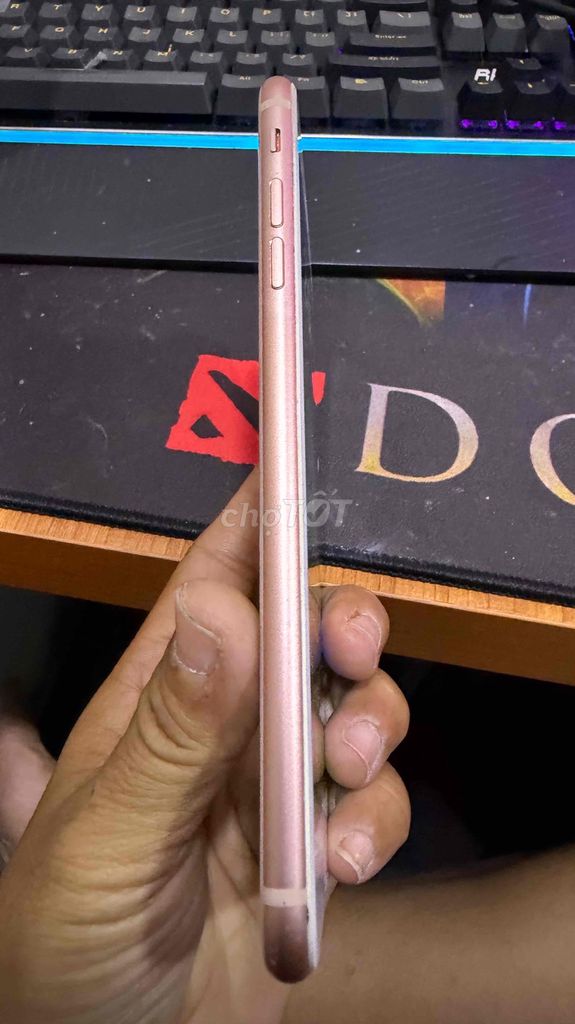 iPhone 8 Plus 64GB Vàng hồng zin rẻ. Mua bán Điện thoại tại Quận 7 Tp Hồ Chí Minh được đăng bởi Khánh hình 1