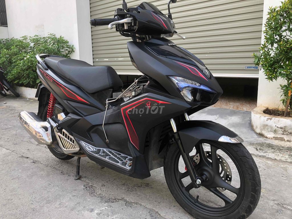 2020 Honda Airblade 125 mới 99%. Mua bán Xe máy tại Quận Bắc Từ Liêm Hà Nội được đăng bởi Cẩm Hương hình 3