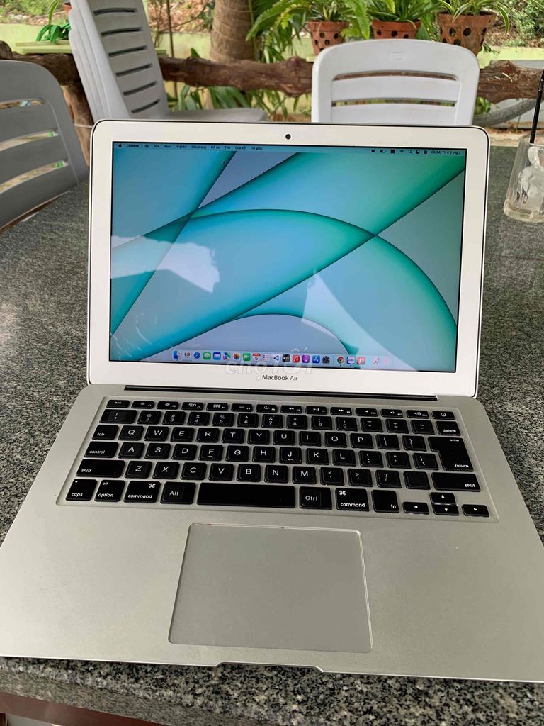 Apple MacBook Air 2017 Bạc. Mua bán Laptop tại Thành phố Qui Nhơn Bình Định được đăng bởi Võ long Nhật hình 1