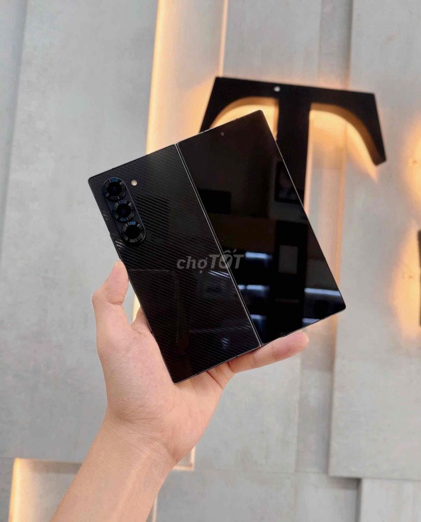 Samsung Z Fold 6 512GB Carbon. Mua bán Điện thoại tại Quận Thanh Khê Đà Nẵng được đăng bởi Thiện Lê TShop 16 Lê Đình Lý hình 1
