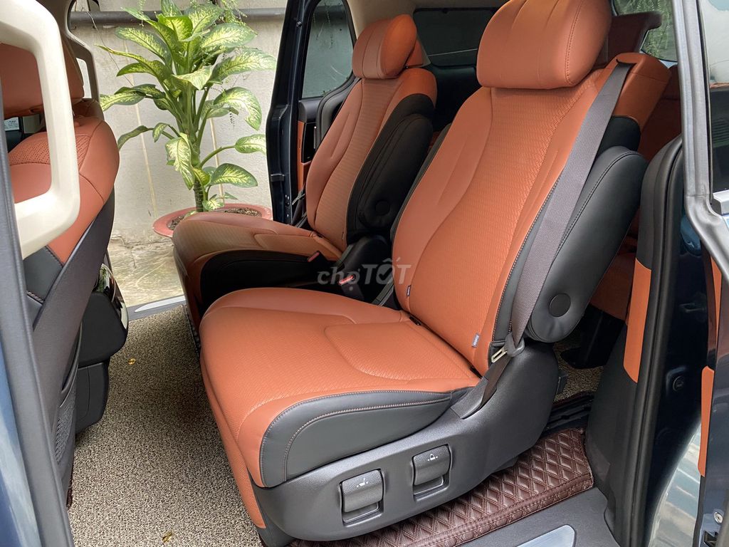 Kia Carnival 2022 2.2D Premium 7 chổ xe chất. Mua bán Ô tô tại Quận 3 Tp Hồ Chí Minh được đăng bởi vinh hình 8