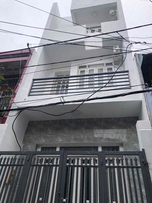 Аренда · 3 комн. · 44 м² · Quận 6, ул. Hẻm 45 Bình Tiên