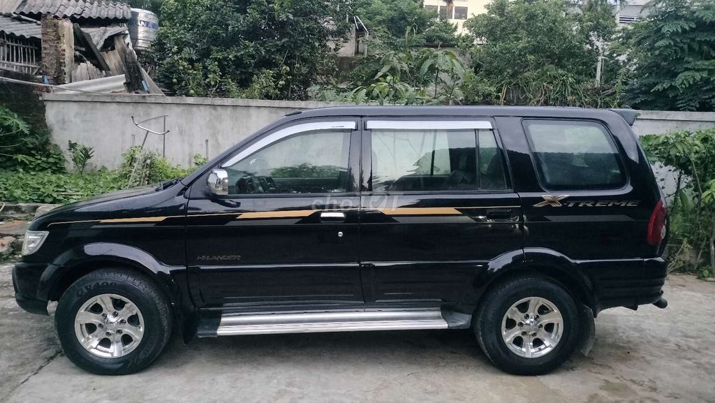 Isuzu Hilander 2005 photo 3