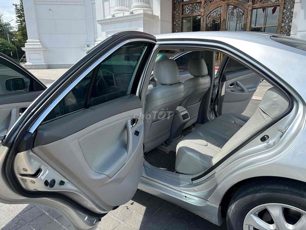 BÁN CAMRY 2.4LE 2007 NHẬP MỸ CHẤT LƯỢNG CAO. Mua bán Ô tô tại Quận Long Biên Hà Nội được đăng bởi Em Minh hình 8