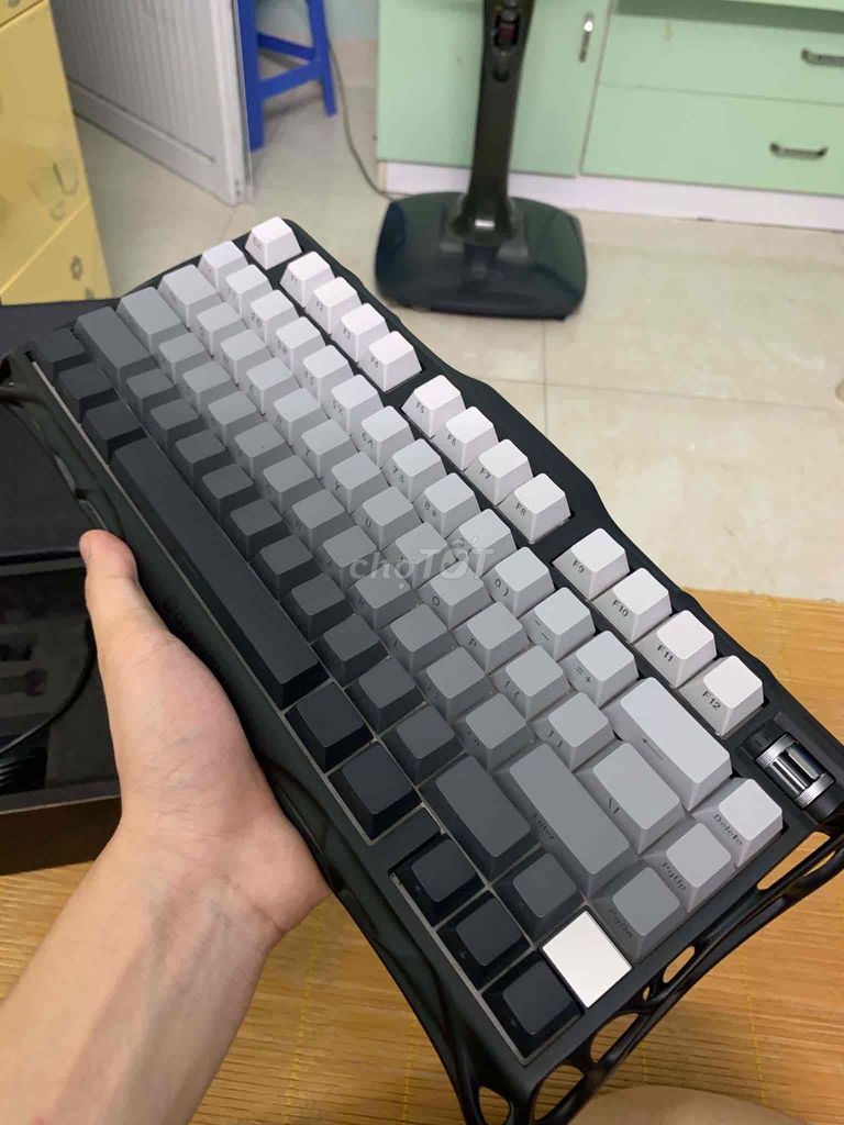 Bàn phím cơ NuPhy Halo65 Đen xám PBT. Mua bán Phụ kiện (Màn hình, Chuột...) tại Huyện Đan Phượng Hà Nội được đăng bởi Quoc Anh hình 1