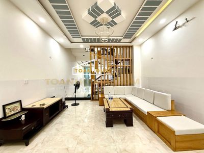 Rent · 5 bd · 100 м² · Quận Ngũ Hành Sơn, ул. đoàn khuê