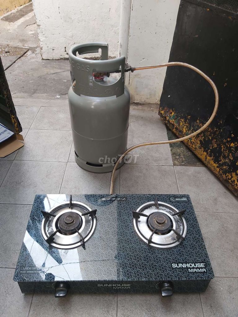 Thanh lý trọn bộ bếp gas hiệu sunhouse