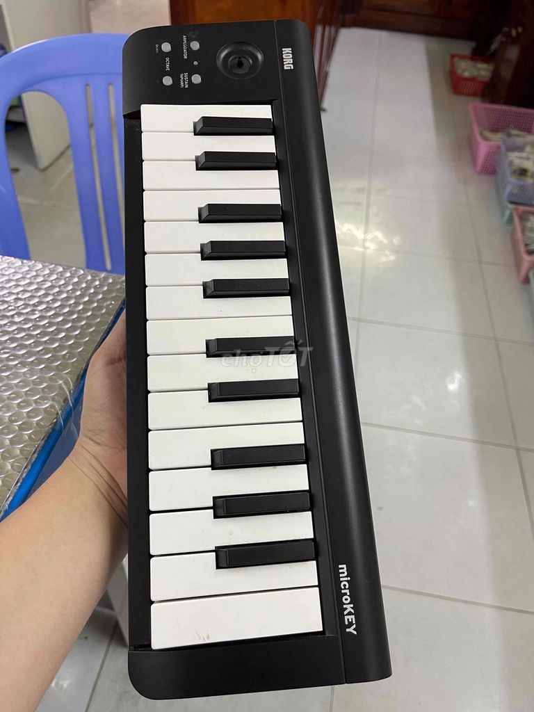 Phím MIDI Korg microKey-25 Đen. Mua bán Nhạc cụ tại Quận Ninh Kiều Cần Thơ được đăng bởi Cầm Đồ Anh Quý hình 1