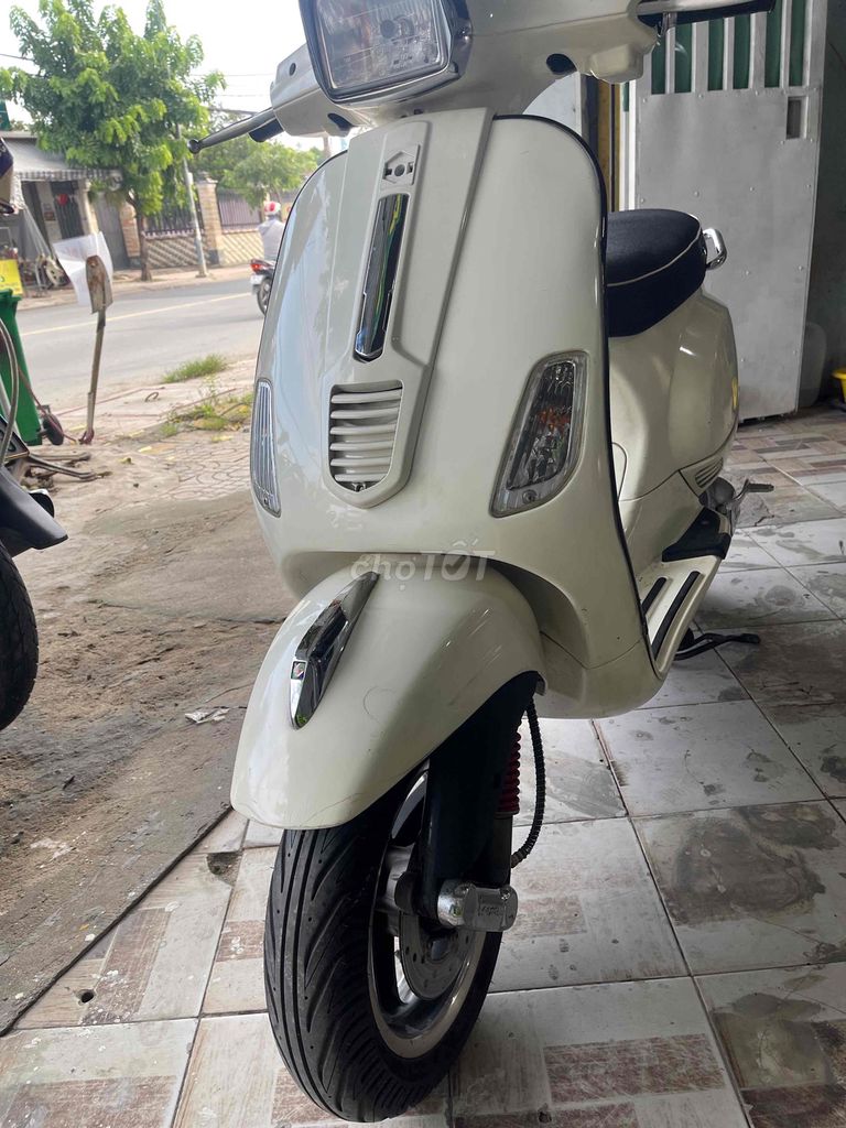 vespa S 2010 bán btc. Mua bán Xe máy tại Quận 8 Tp Hồ Chí Minh được đăng bởi Linh hình 4