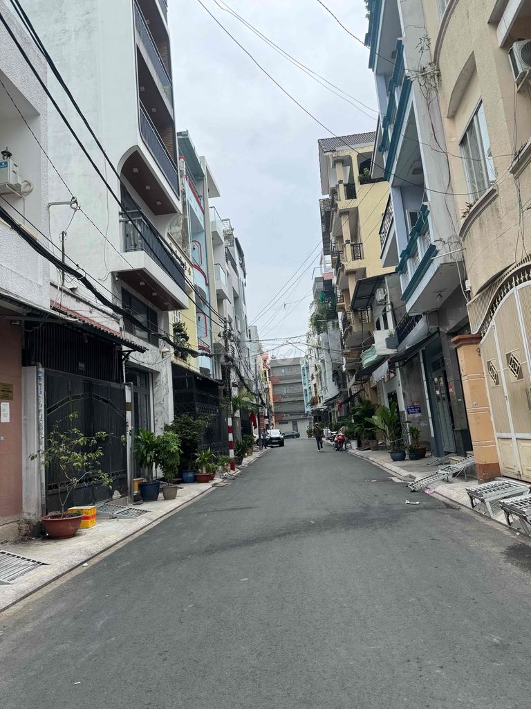 Tân Bình, 4,2x14, Nhà 60m2, Hẻm Xe Hơi 5M, Vuông Vức, Nhỉnh 5Ty