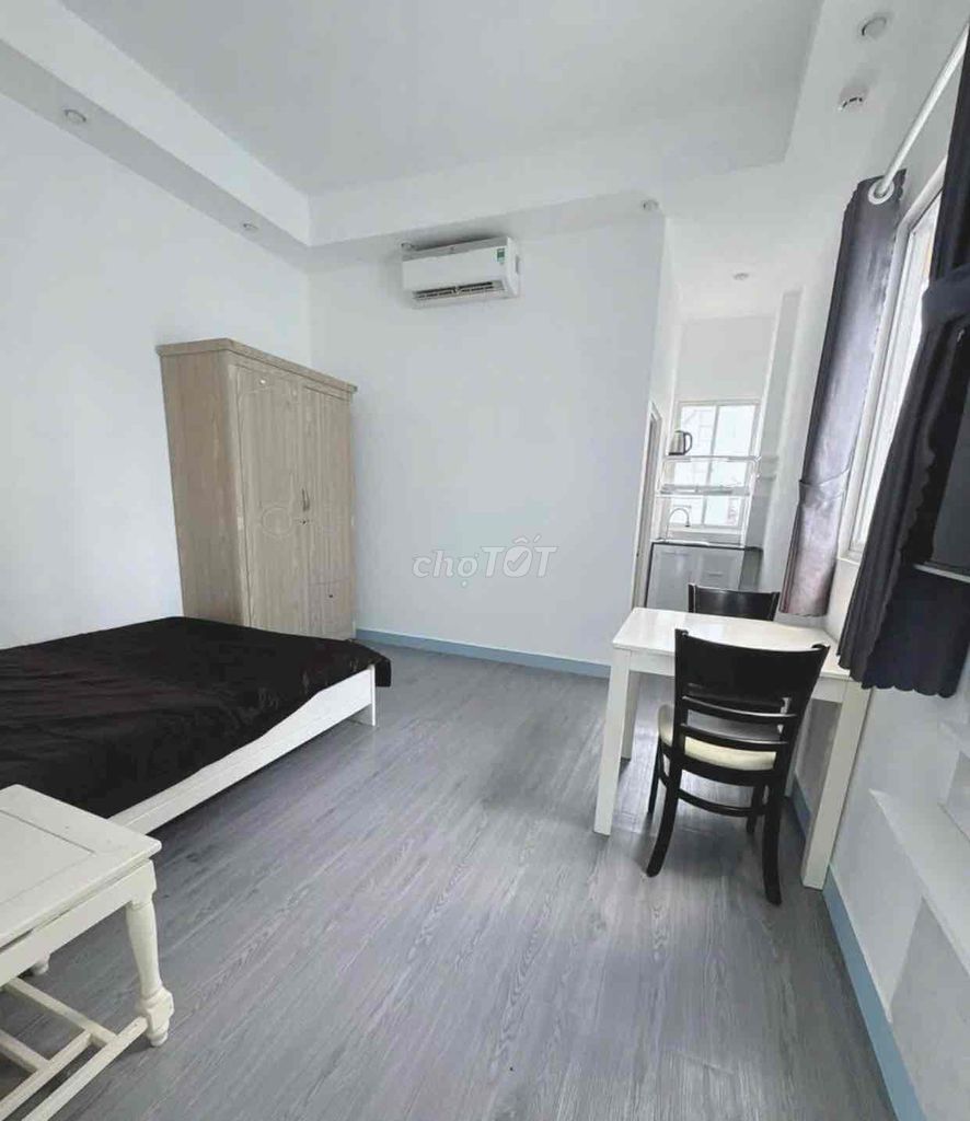 SANG NHANH TOÀ NHÀ CHDV (SANG RẺ) GẦN SÂN BAY