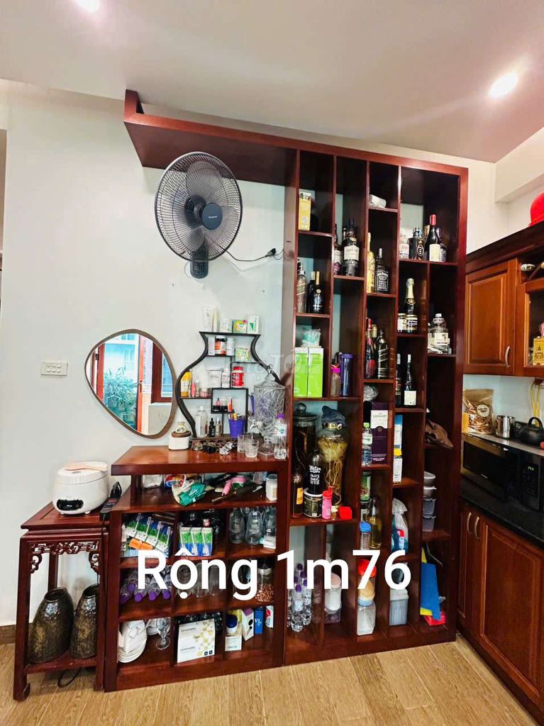 Kệ để rượu Gỗ xoan đào Nâu. Mua bán Tủ, kệ gia đình tại Quận Cầu Giấy Hà Nội được đăng bởi Minh Khôi hình 1