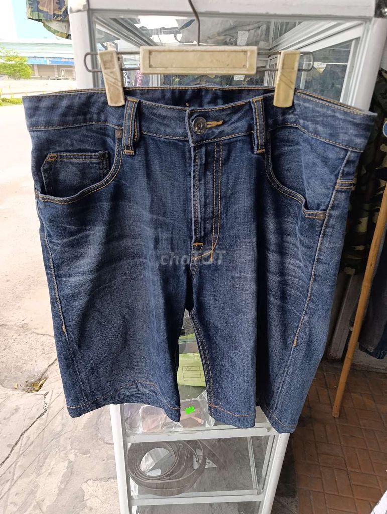 Quần short nam Jean Buffalo W34 L34. Mua bán Quần áo tại Quận 1 Tp Hồ Chí Minh được đăng bởi Đồ Seconhand Vintage hình 1