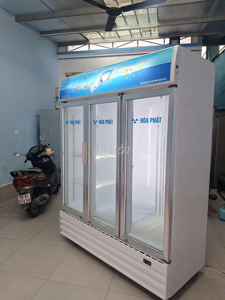Tủ mát Hòa Phát 1300 lít trắng còn rất tốt. Mua bán Tủ lạnh tại Huyện Hóc Môn Tp Hồ Chí Minh được đăng bởi Điện Lạnh Huy Hoàng hình 1