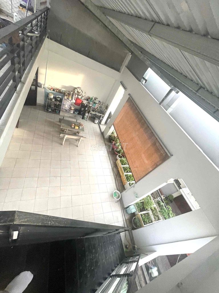 BÁN GẤP NHÀ MẶT TIỀN - NGANG KHỦNG 8 mét - GẦN CÔNG VIÊN THOÁNG MÁT. Mua bán nhà ở tại Quận Bình Tân Tp Hồ Chí Minh được đăng bởi Võ Tiến Công hình 3