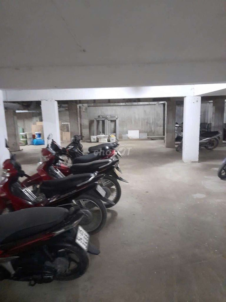 Do đinh cư nuóc ngoài bán lỗ căn hộ mini 200tr