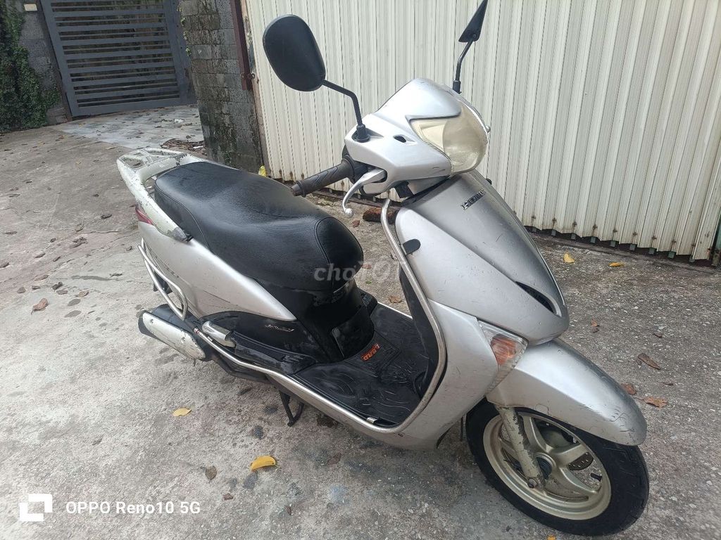 Honda Lead 110 с номерами Ханоя, недорого