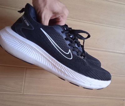 Giày thể thao Nike size 41
