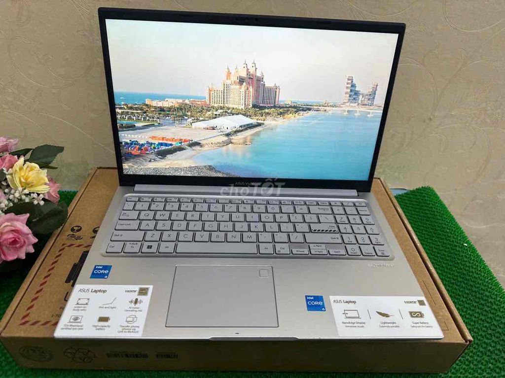 Bán Gấp Asus Vivobook X1504VA i5 13th 8/512 Còn BH