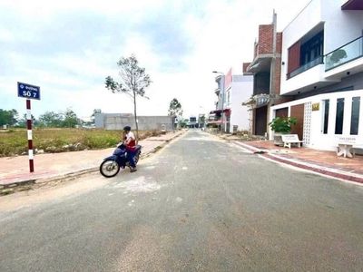 NỀN GẤP NỀN GÔC MẶT TIỀN
