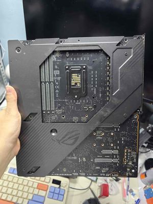 BÁN Z590 ROG MAXIMUS XIII EXTREME. Mua bán Linh kiện (RAM, Card...) tại Huyện Xuyên Mộc Bà Rịa - Vũng Tàu được đăng bởi Hồng Thắm