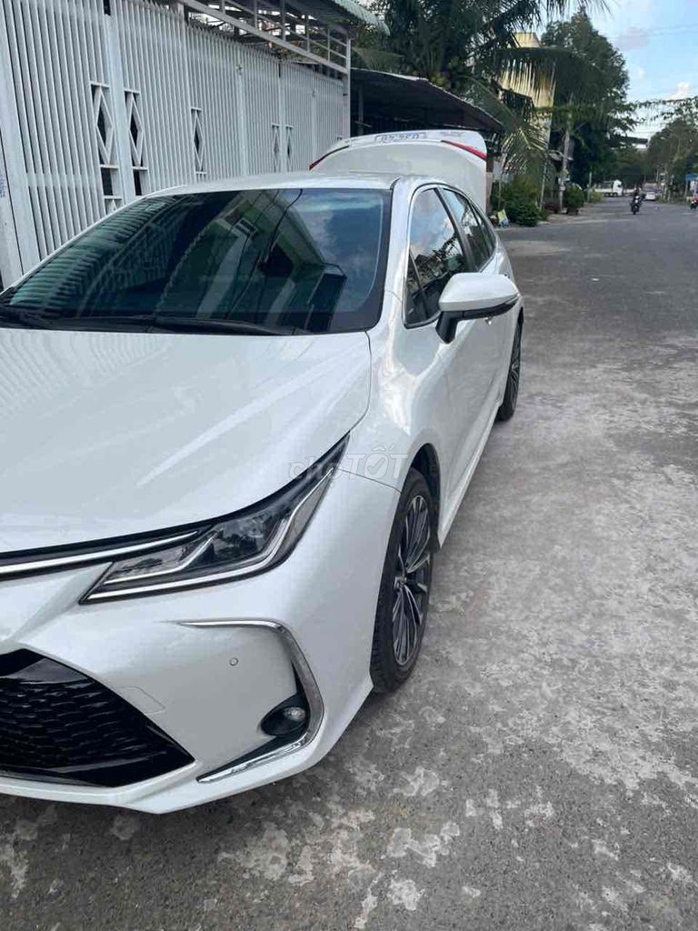Toyota Corolla Altis 2025 - 4250 km nhập khẩu. Mua bán Ô tô tại Quận Ngũ Hành Sơn Đà Nẵng được đăng bởi Vinh hình 2