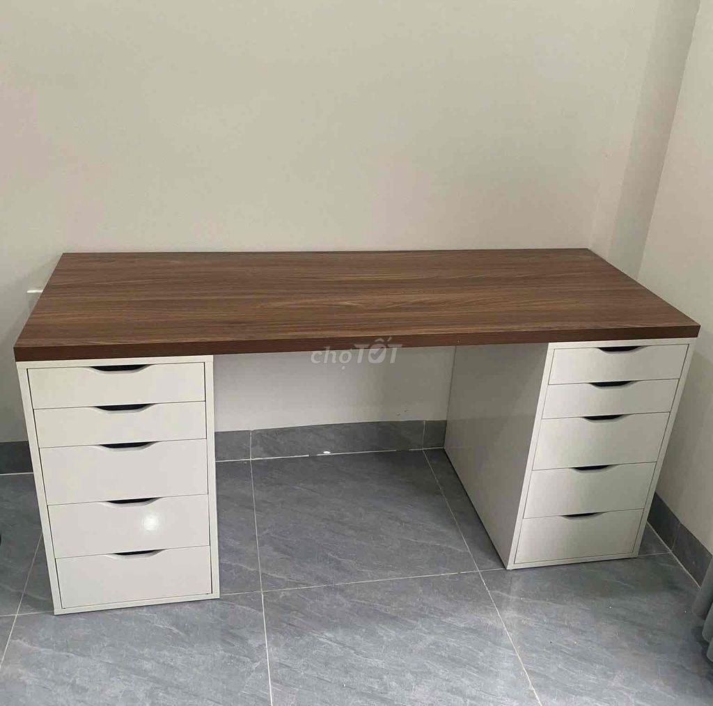 Bàn làm việc IKEA Gỗ MDF 10 ngăn. Mua bán Bàn ghế tại Thành phố Thuận An Bình Dương được đăng bởi Hồng Nhung hình 1