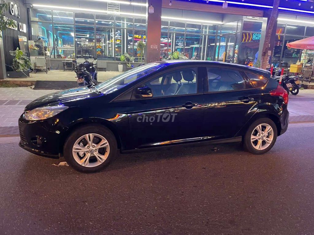 Bán Focus Hacback số tự động, lợi xăng bản cao cấp. Mua bán Ô tô tại Quận Hải Châu Đà Nẵng được đăng bởi otocudanang hình 6