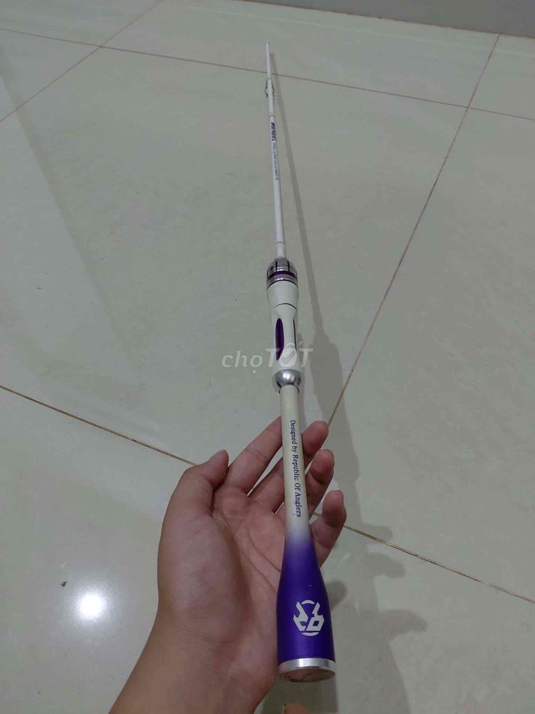 Cần câu cá Tiểu hoàng đế Carbon Tím trắng. Mua bán Đồ thể thao, Dã ngoại tại Thành phố Biên Hòa Đồng Nai được đăng bởi hà gia bảo hình 1