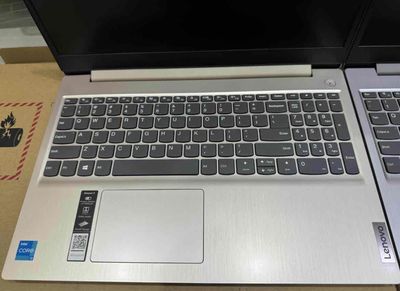 Lenovo Ideapad 3 Core i3, RAM 8GB, SSD 128GB. Mua bán Laptop tại Quận 11 Tp Hồ Chí Minh được đăng bởi Yen Nguyen