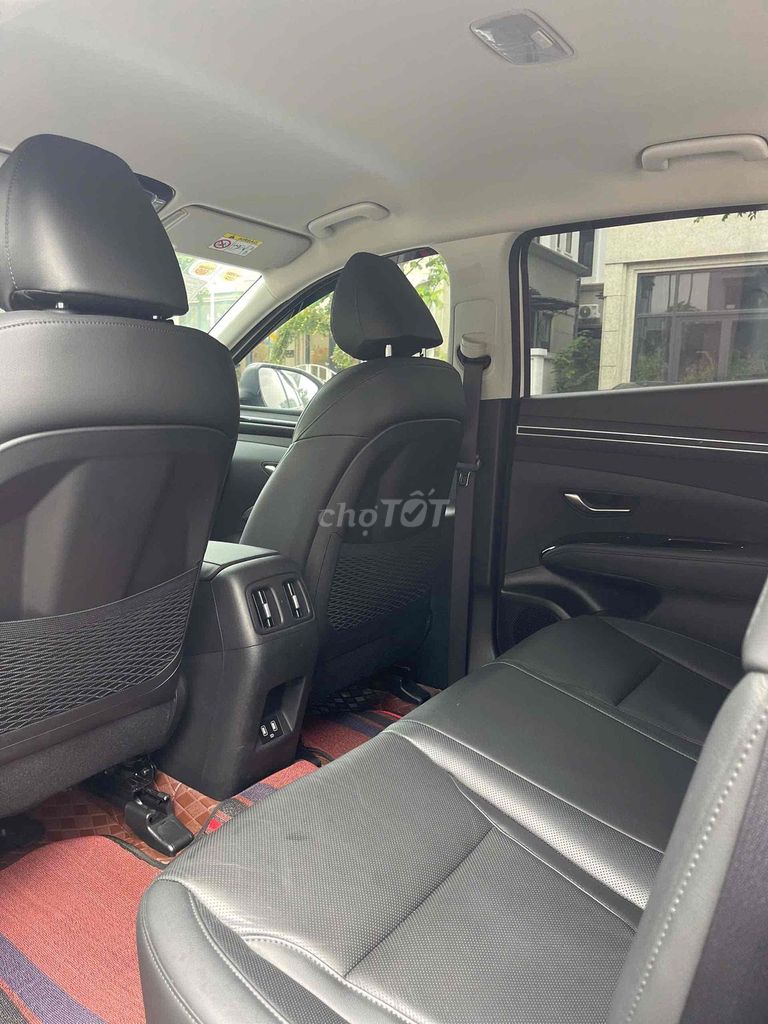 Tucson 2.0 CRDI đặc biệt 2023 - 11.000km full ls. Mua bán Ô tô tại Quận Long Biên Hà Nội được đăng bởi Mr Tài Oto hình 8