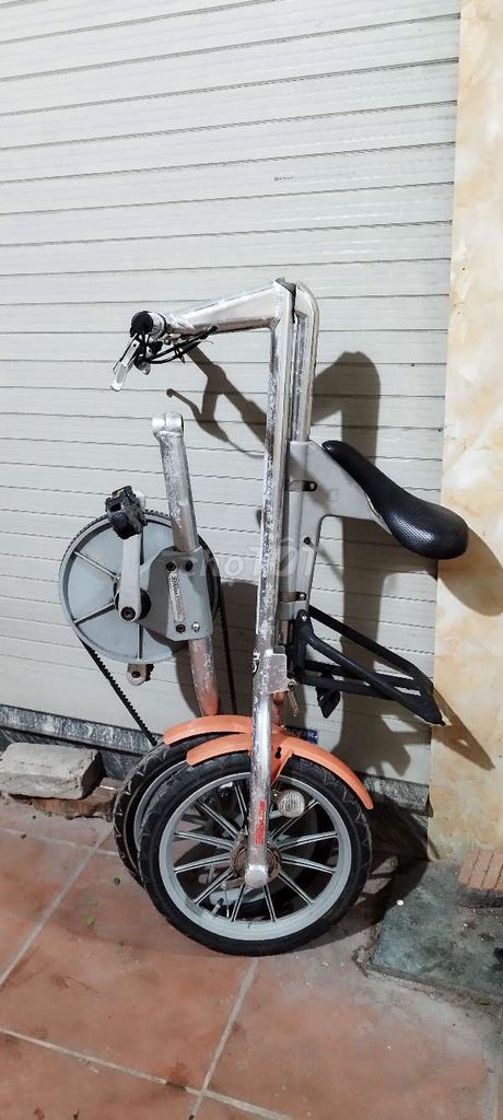 Xe đạp gấp STRIDA khung nhôm Anh Quốc. Mua bán Xe đạp tại Quận Long Biên Hà Nội được đăng bởi Trần Nghi hình 4