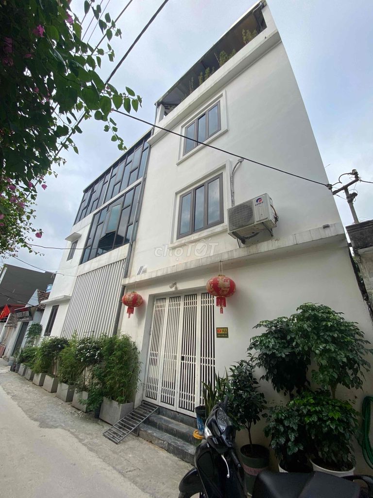 nhà tôi cần chuyển nhượng 82,4m