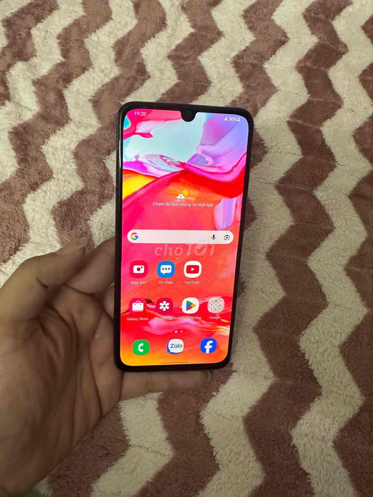 Samsung Galaxy A70 2sim ram 6gb rom 128gb. Mua bán Điện thoại tại Thành phố Thủ Đức Tp Hồ Chí Minh được đăng bởi bin  hình 1