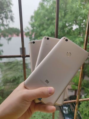 Xiaomi Mi Max 1và 2